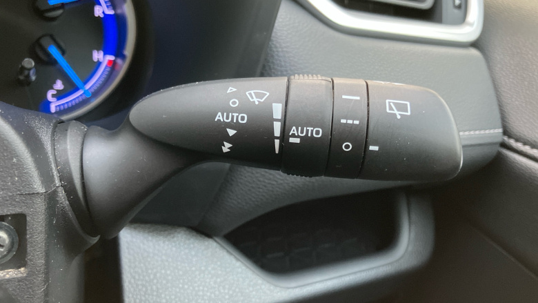 Toyota RAV4 2.5 VVT-i Hybrid Design 5dr CVT 2WD Hybrid Estate